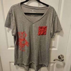 Wisconsin Badgers Gray T-Shirt with V-neck